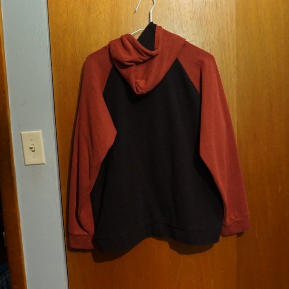 Light Slim Hoodie - Large/Medium - Picture 2 of 3